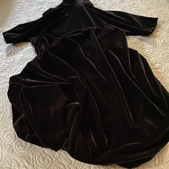 Eveningwear, party dress - Picture 11 of 11